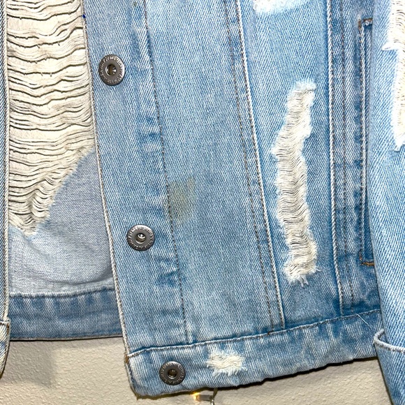 Highway Distressed Denim Jacket - Picture 3 of 4